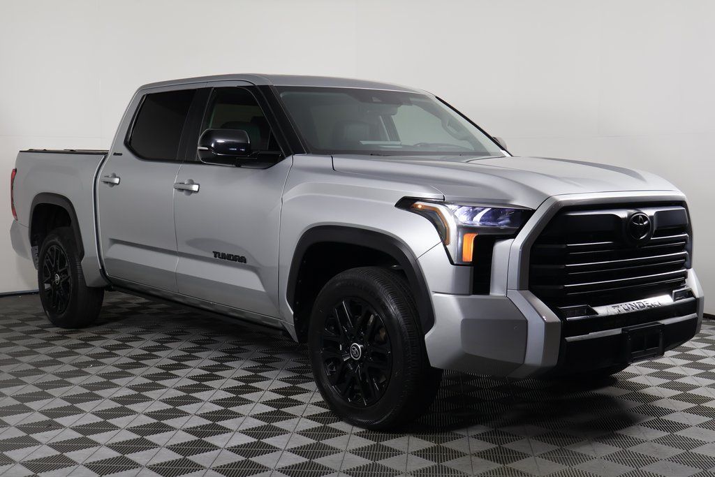 Thumbnail: 2024 Toyota Tundra - 3