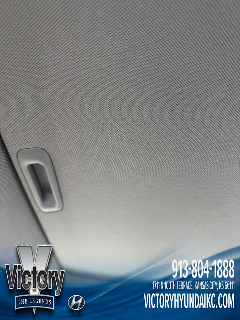 Used 2024 Gray Hyundai SEL image 14