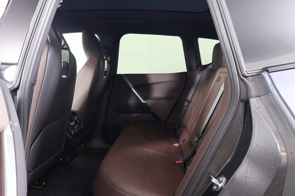 2025 BMW iX xDrive50 6