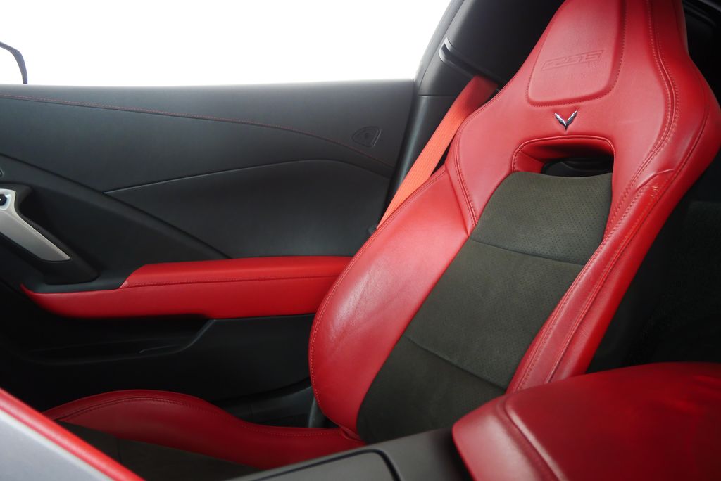 Thumbnail: 2019 Chevrolet Corvette - 26