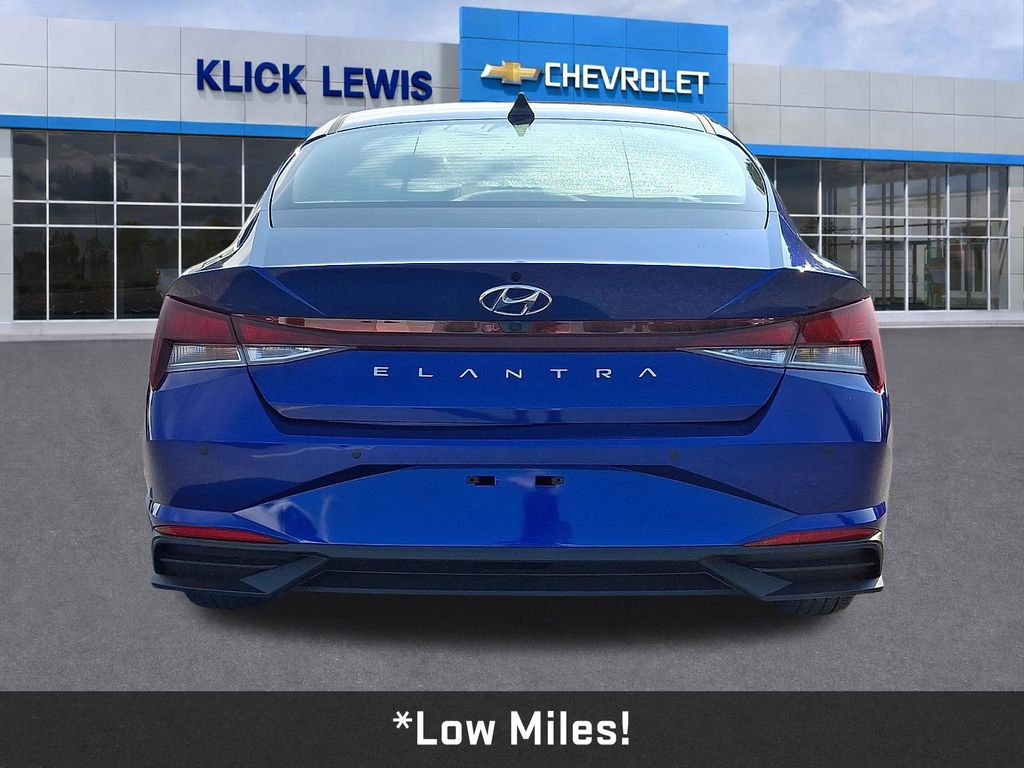 2021 Hyundai Elantra SEL Blue at Phil Fitts Ford