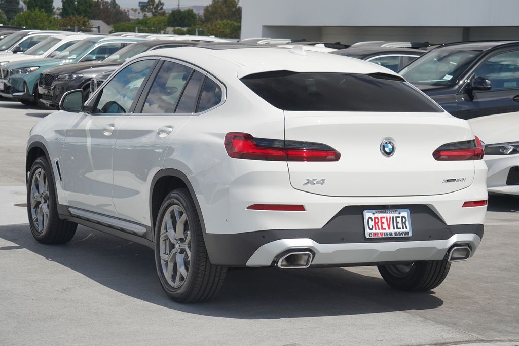 2025 BMW X4 xDrive30i 7