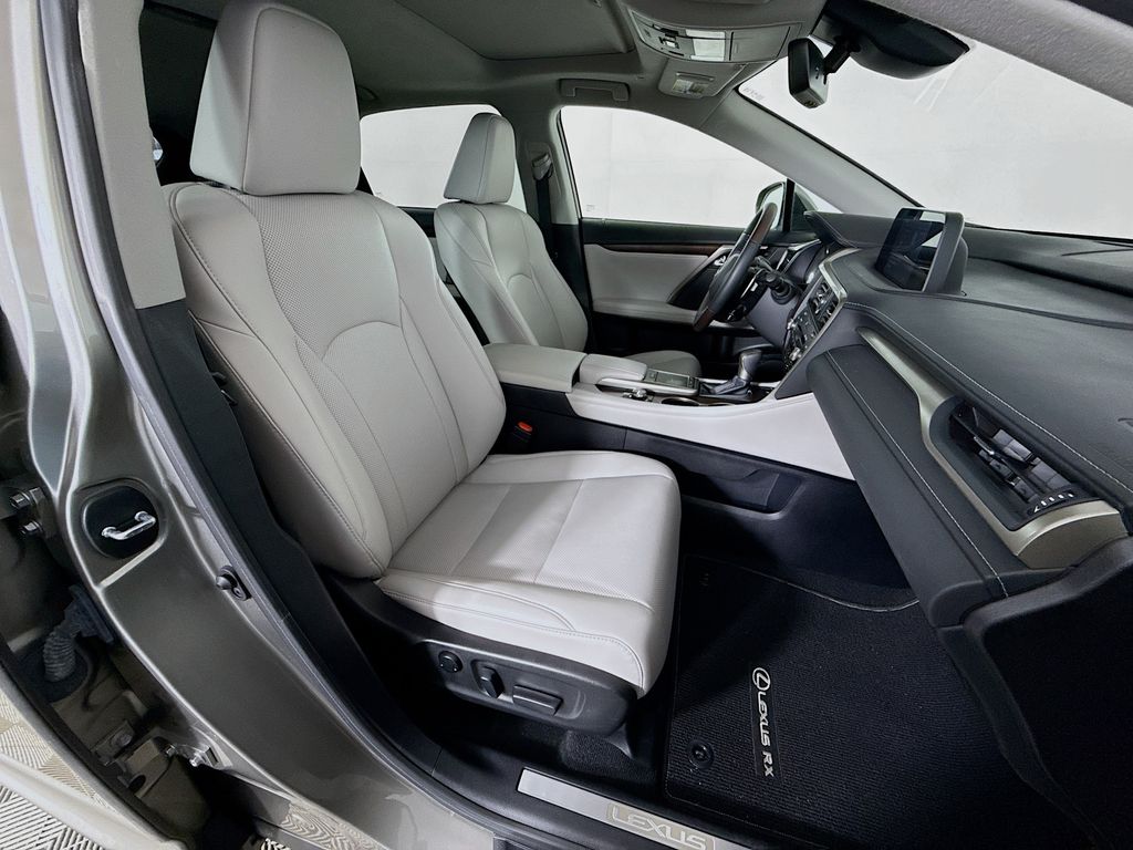 Thumbnail: 2020 Lexus RX - 30