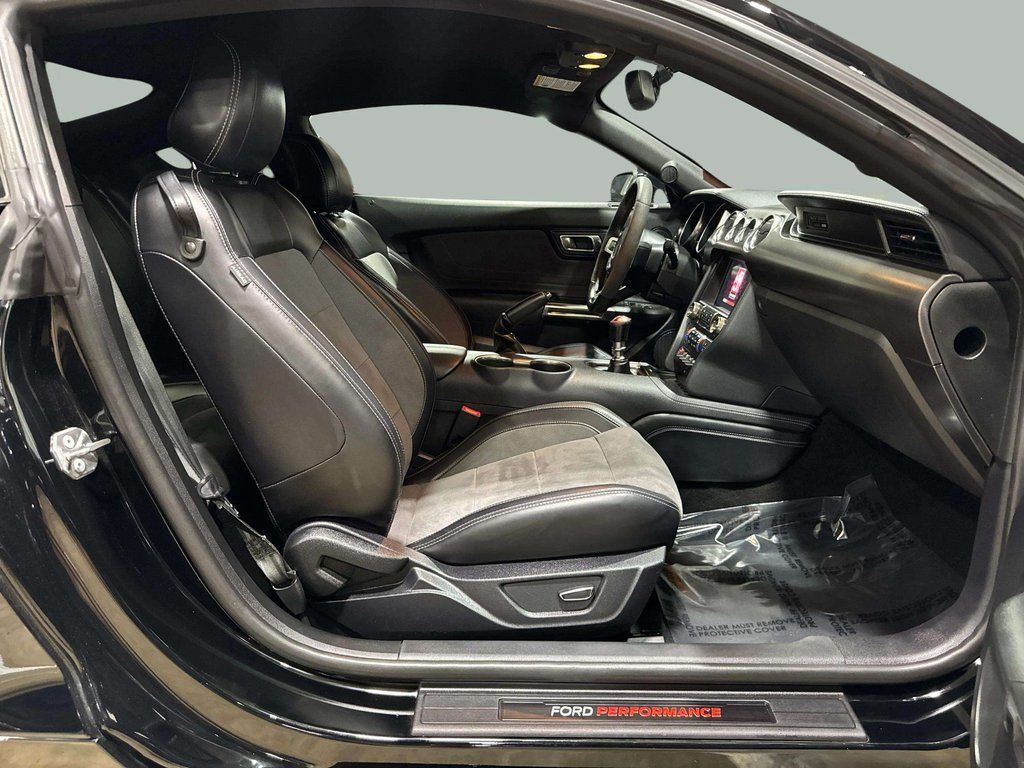 Used 2019 Shadow Black Ford Shelby GT350 image 27