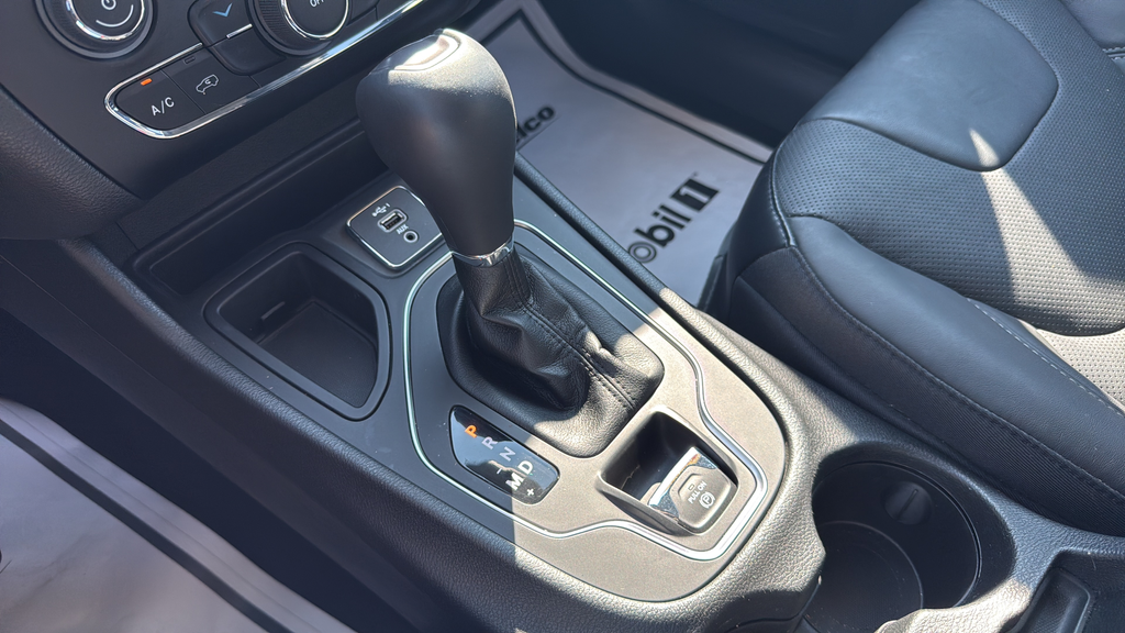 Used 2021 Jeep Cherokee SUV
