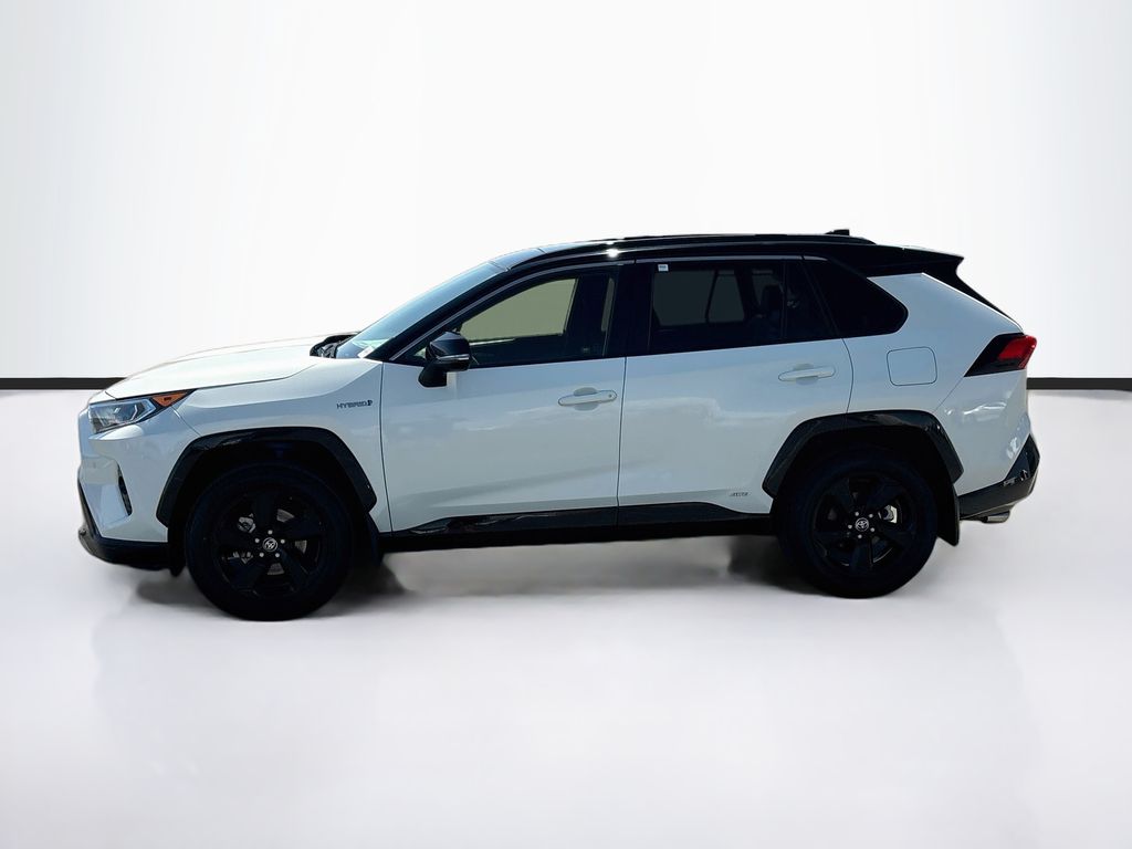 Thumbnail: 2020 Toyota RAV4 - 8