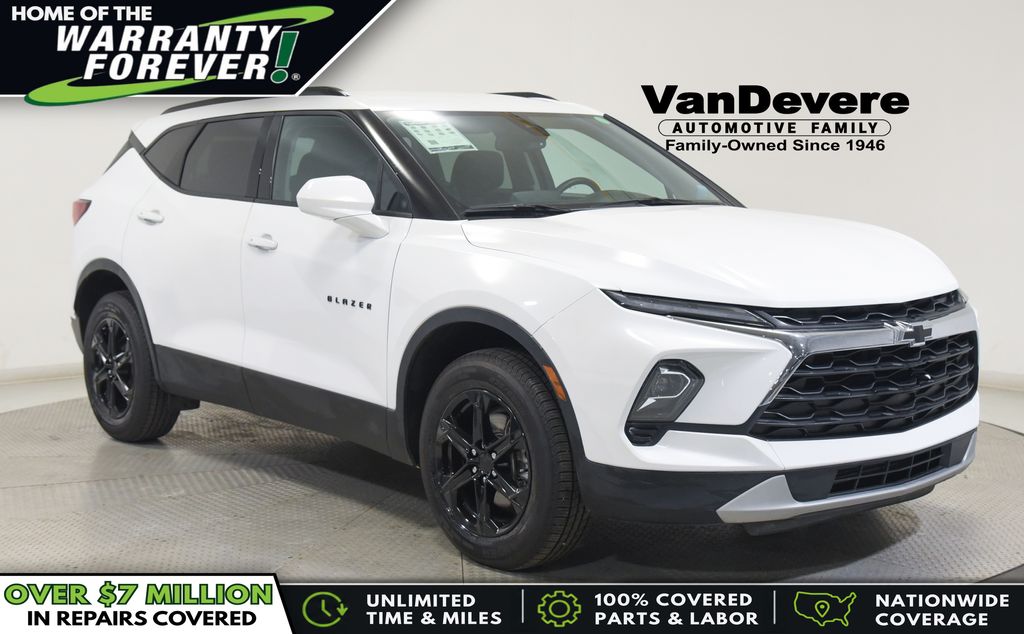 Summit White 2024 Chevrolet Blazer SUV / Crossover All-Wheel Drive 9-Speed Automatic Overdrive