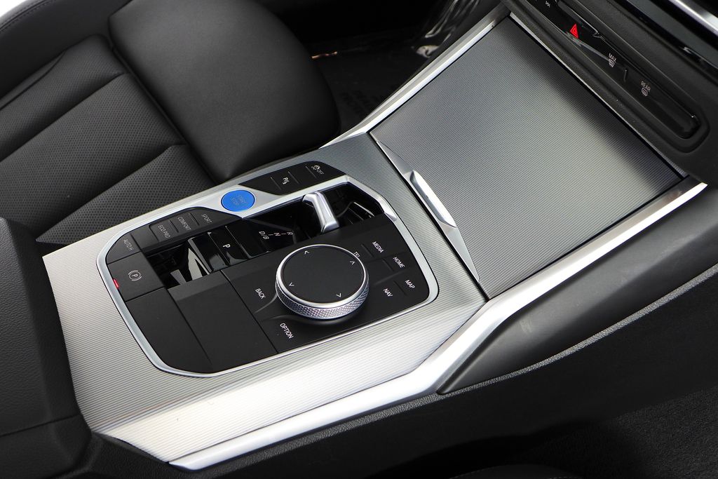 Thumbnail: 2023 BMW i4 - 15
