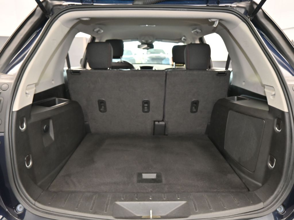 Used 2017 Dark Sapphire Blue Metallic GMC SLE-2 image 34