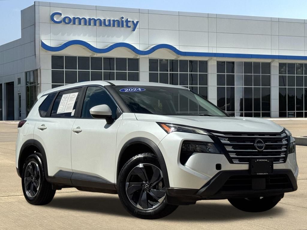 2024 Nissan Rogue SV White at Central Houston Nissan