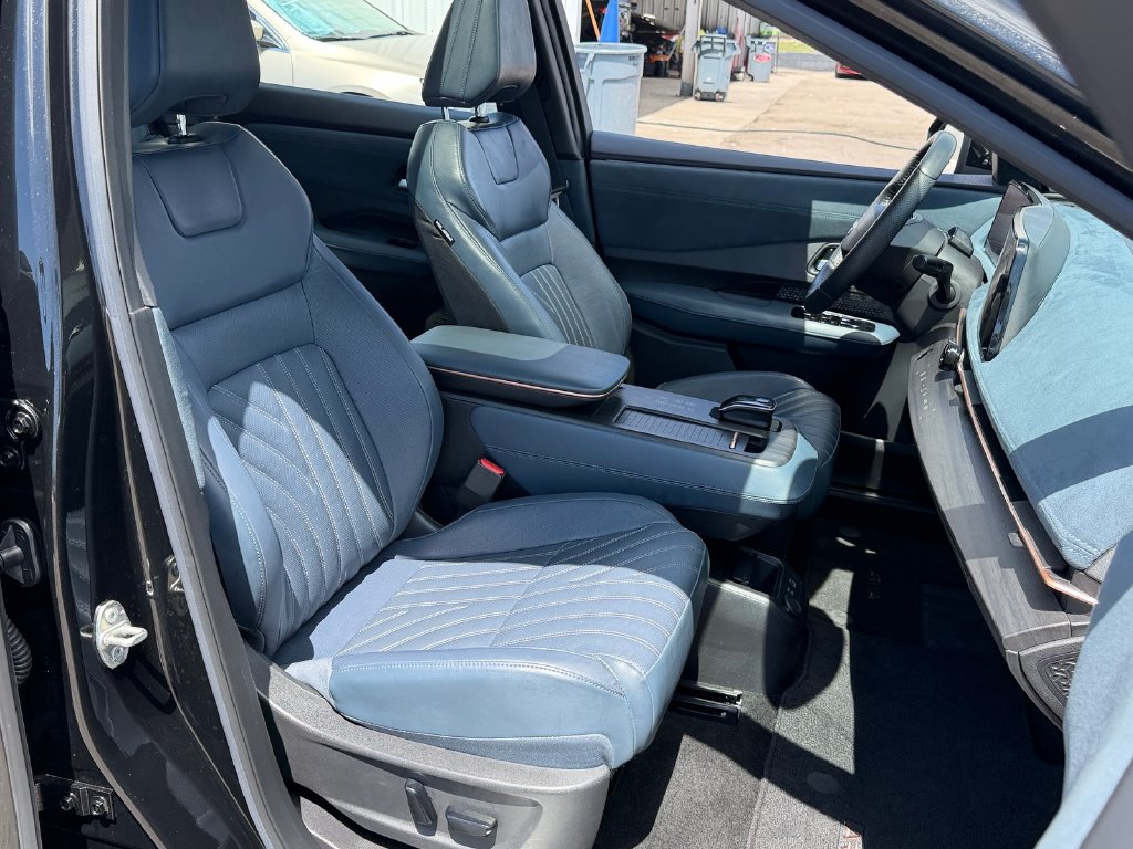 2023 Nissan Ariya PLATINUM+ e-4ORCE Black Diamond Pearl - Grieco Acura - Image 20