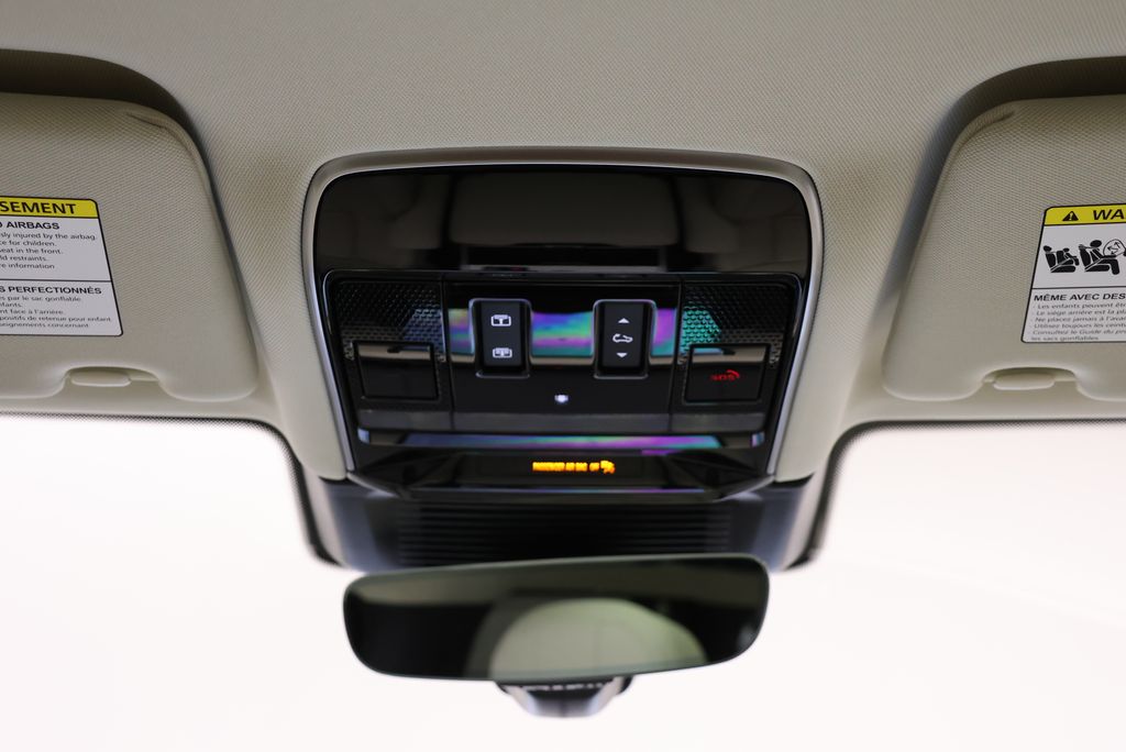 Thumbnail: 2026 Land Rover Range Rover - 14