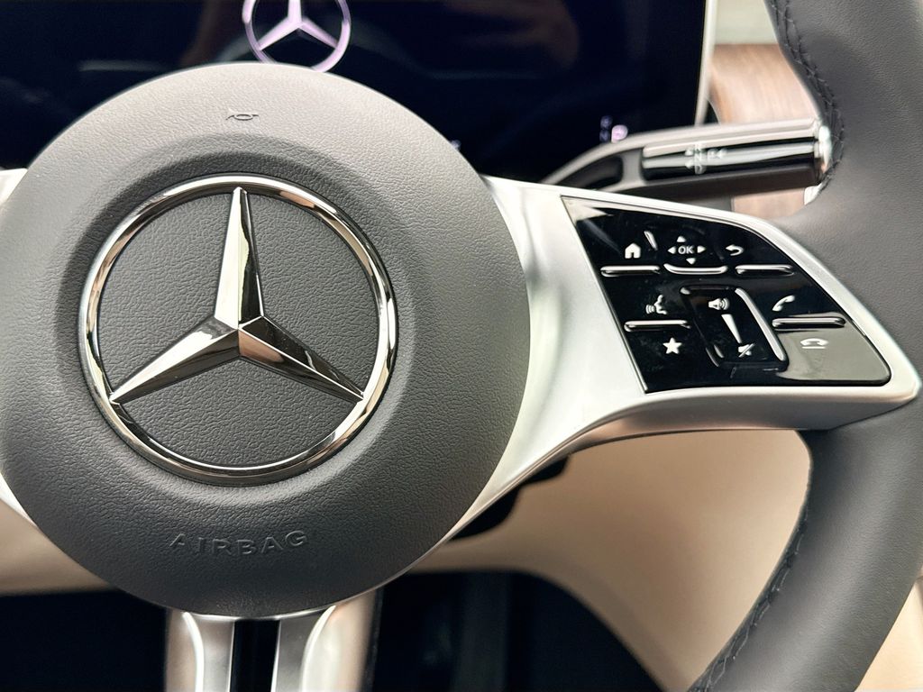 Thumbnail: 2026 Mercedes-Benz GLC - 12