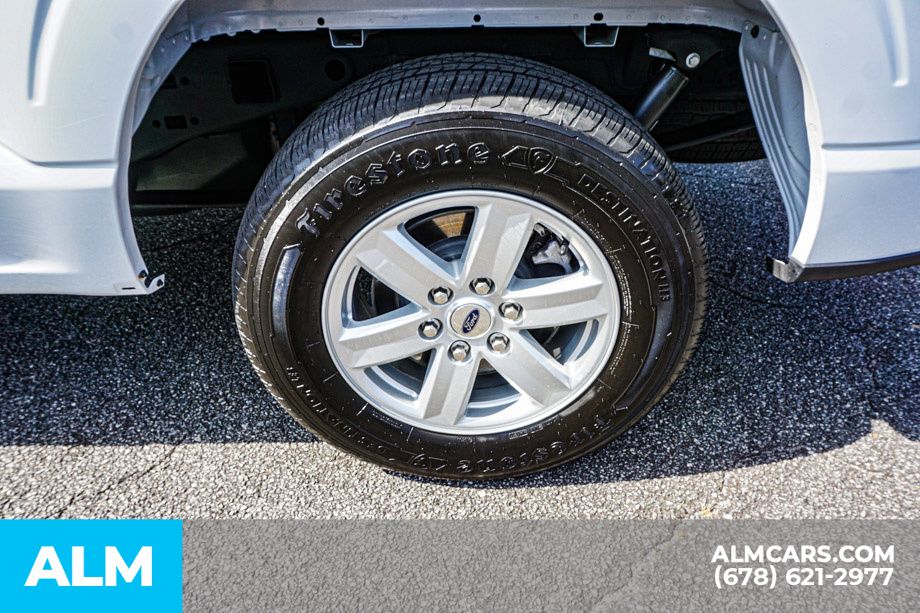 Used 2022 White Ford XL image 17