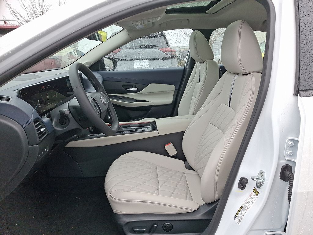 Thumbnail: 2026 Nissan Sentra - 6