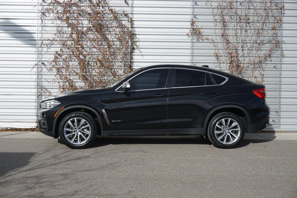 2018 BMW X6 xDrive35i 8