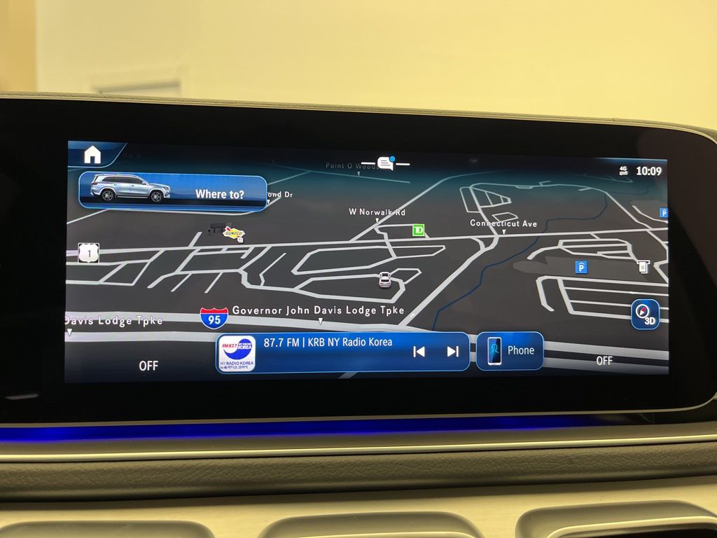 Thumbnail: 2026 Mercedes-Benz GLS - 17