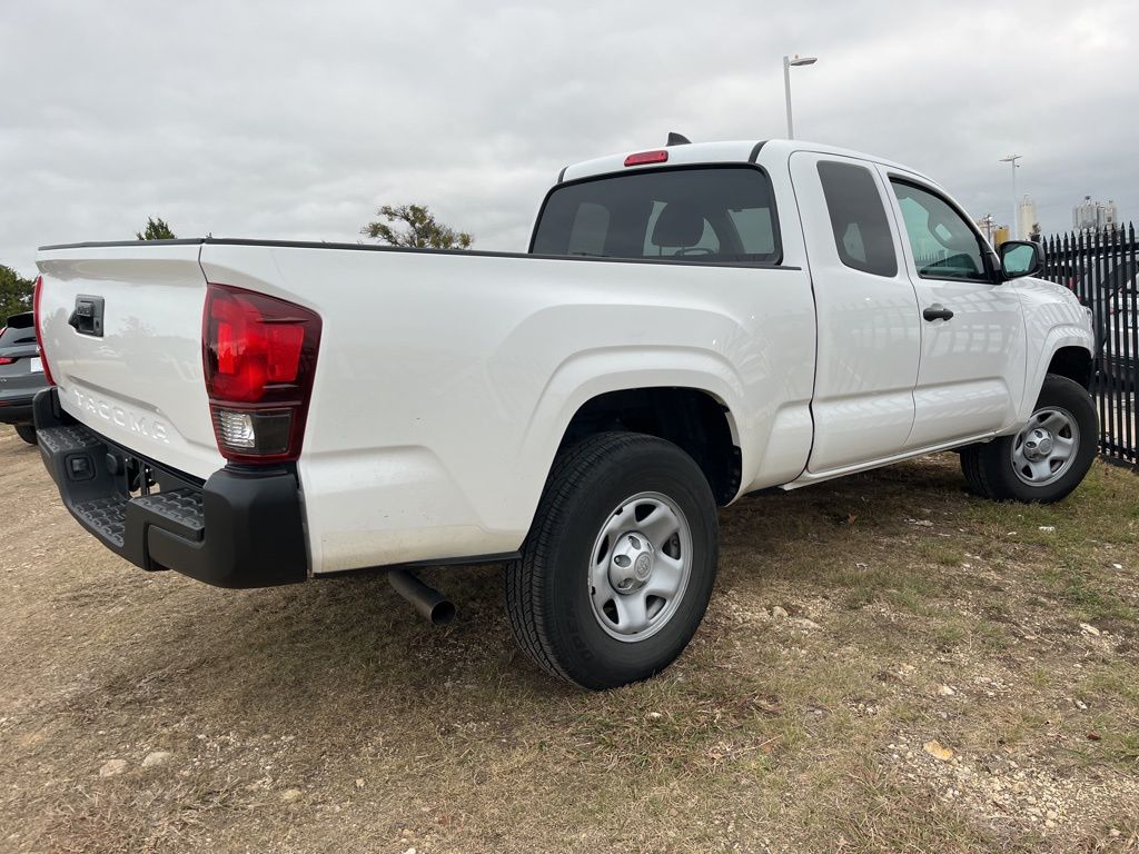 Thumbnail: 2022 Toyota Tacoma - 2