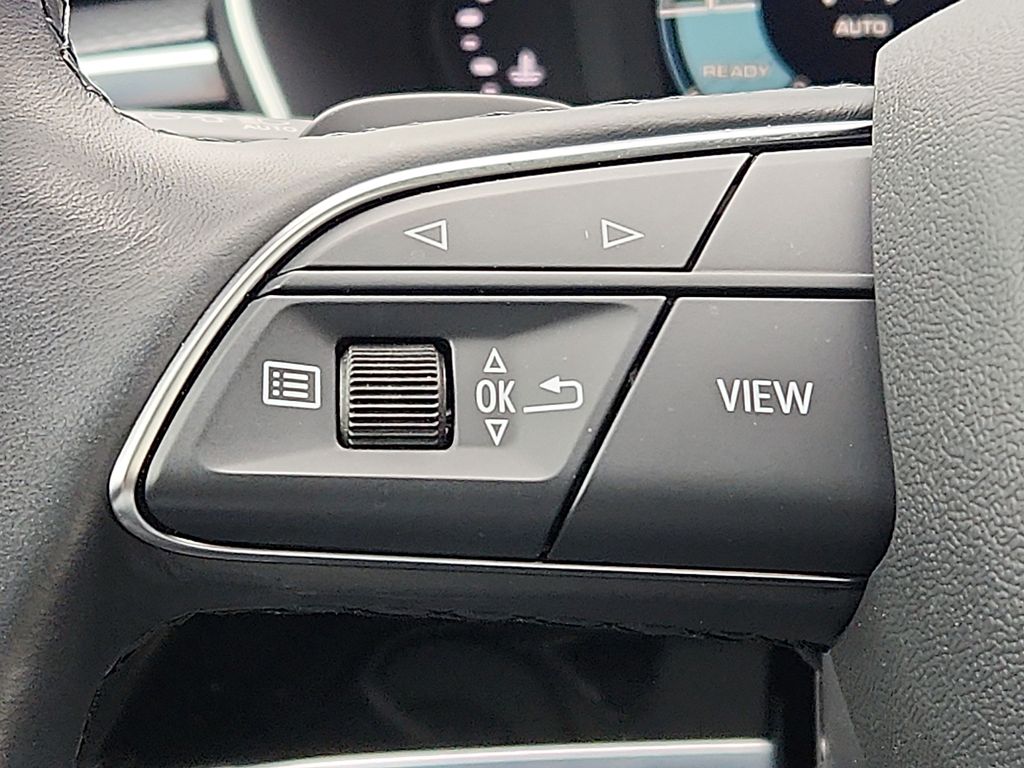 Thumbnail: 2023 Audi Q3 - 20