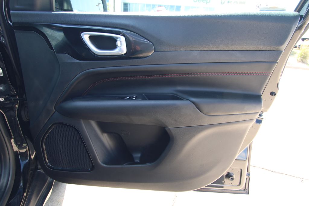 Used 2025 Jeep Compass SUV