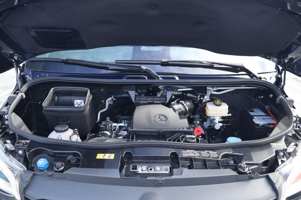 Thumbnail: 2026 Mercedes-Benz Sprinter - 9