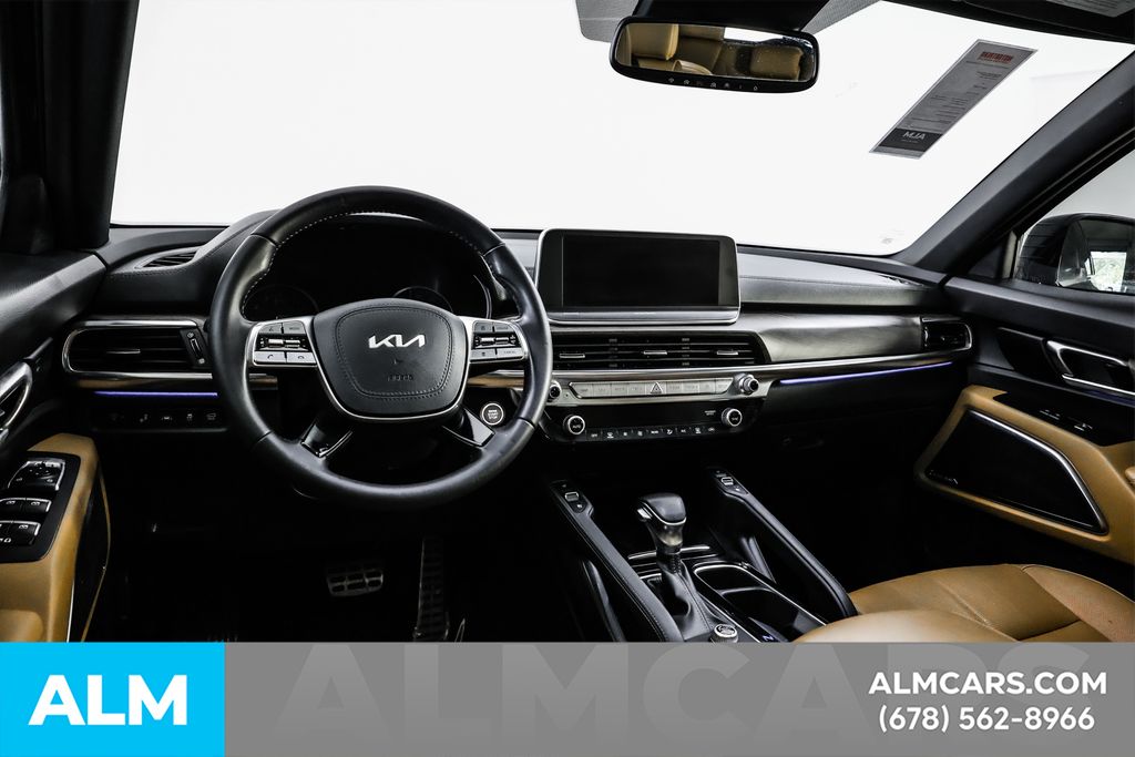 Used 2022 Black Kia SX image 27