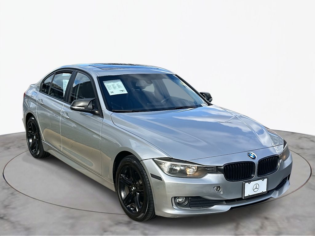 Thumbnail: 2015 BMW 3 Series - 5
