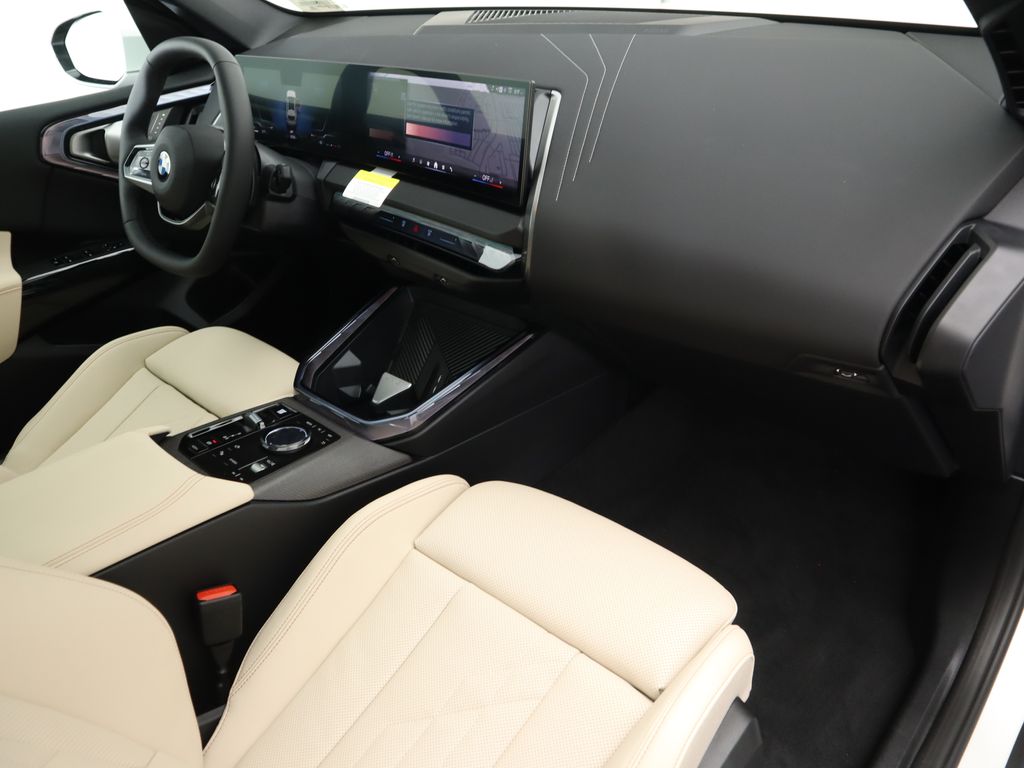 Thumbnail: 2026 BMW X3 - 19