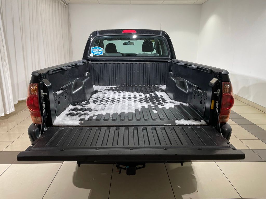 2015 Toyota Tacoma Base 11