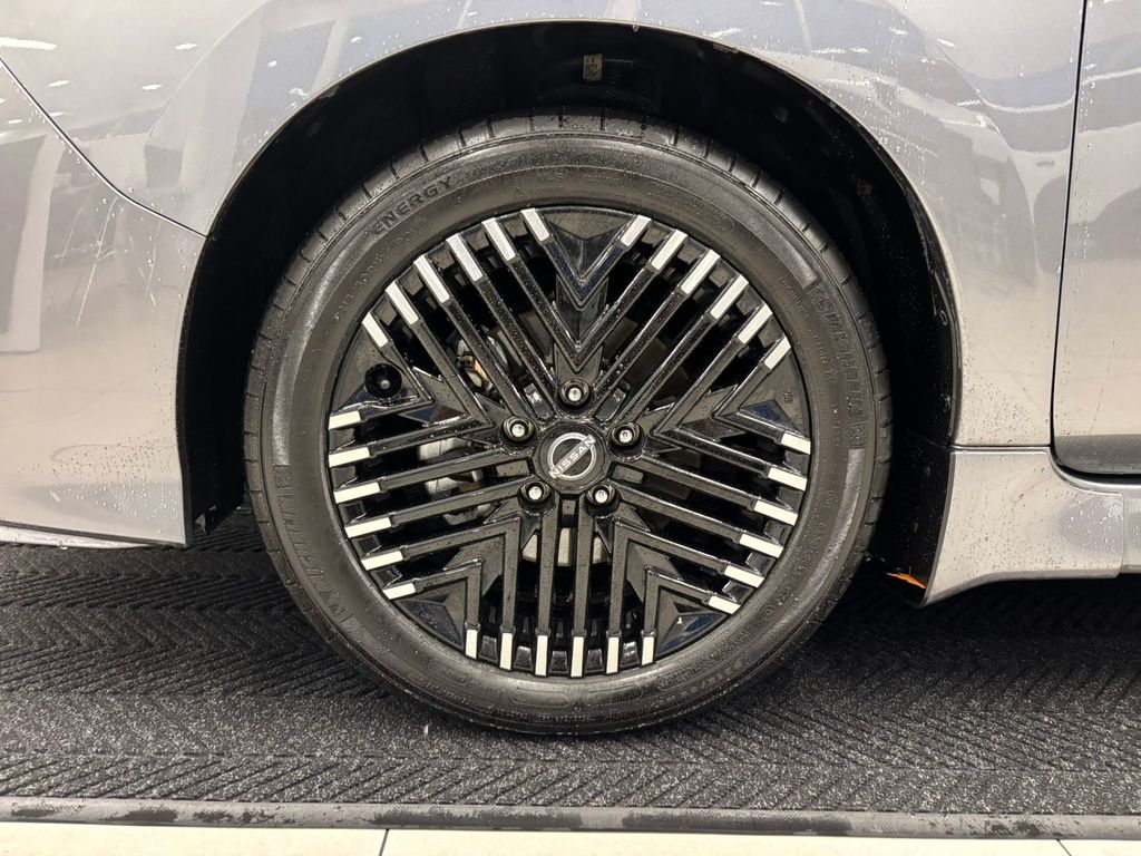 2023 Nissan Leaf SV Plus