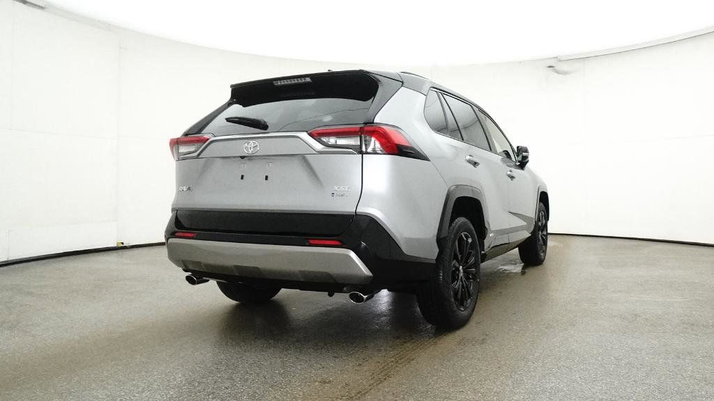 Thumbnail: 2025 Toyota RAV4 - 4