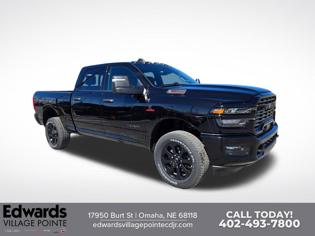 Diamond Black Crystal Pearlcoat 2026 RAM 2500 Pickup Truck Four-Wheel Drive 8-Speed Automatic