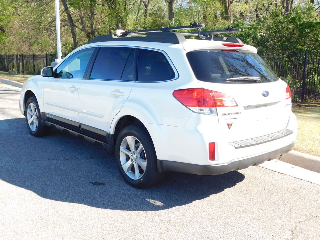 Thumbnail: 2013 Subaru Outback - 3