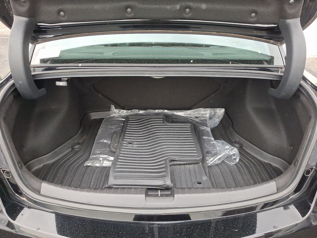 2016 Acura ILX Premium 29