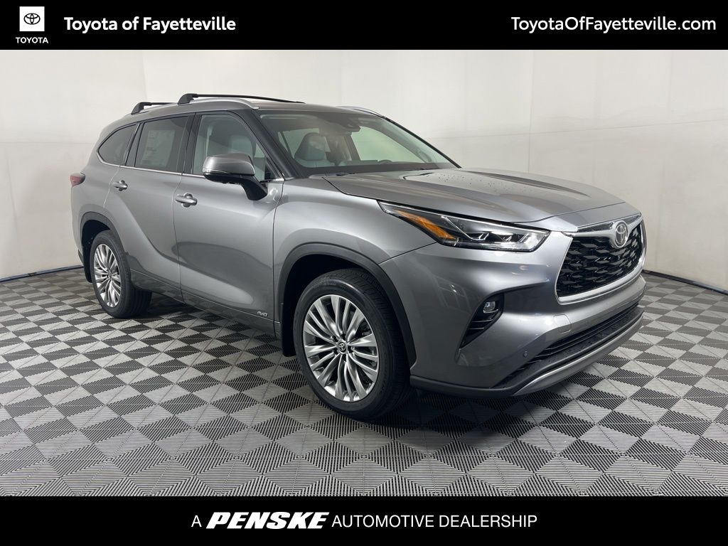 Thumbnail: 2026 Toyota Highlander - 6