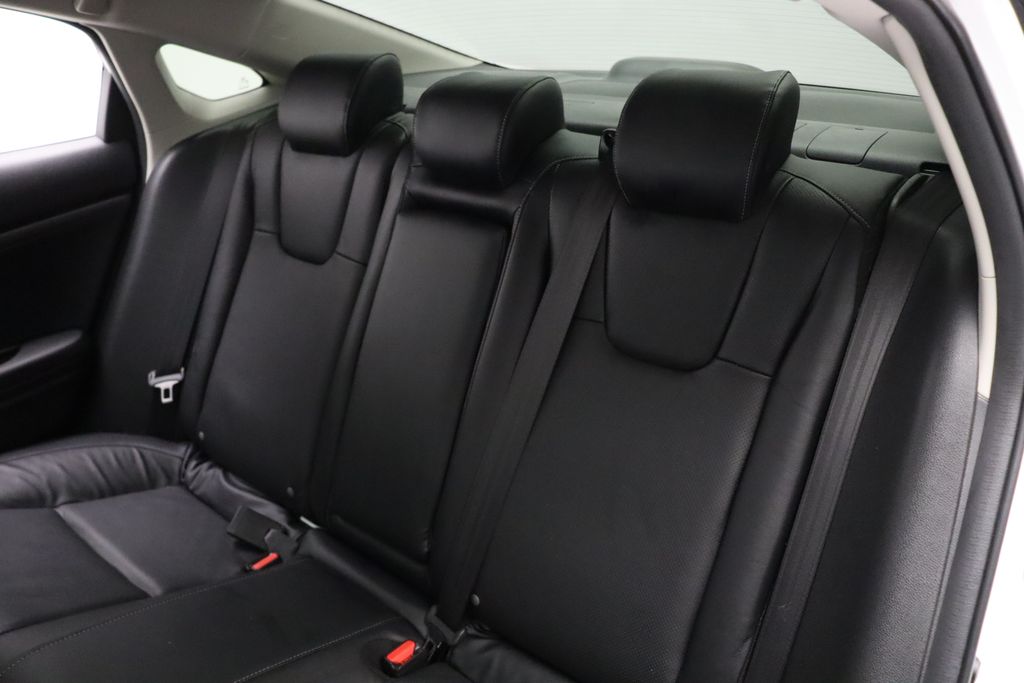2022 Honda Insight Touring 18