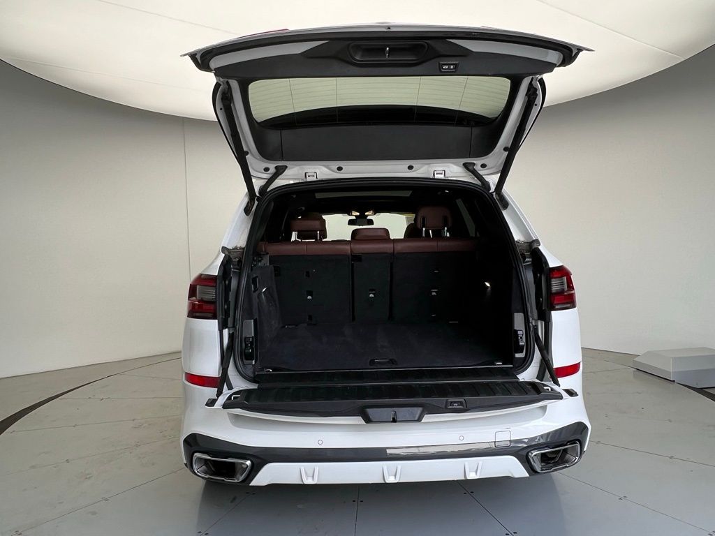 Thumbnail: 2023 BMW X5 - 5