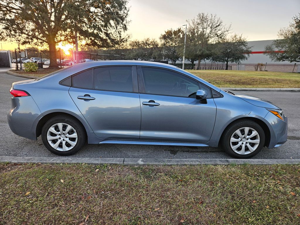 2021 Toyota Corolla LE 6