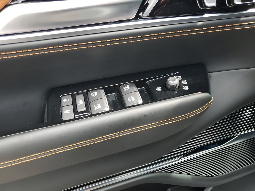 Used Car 2024 Jeep Grand Wagoneer  Series Iii For Sale Under $80,000 In Austin, Texas