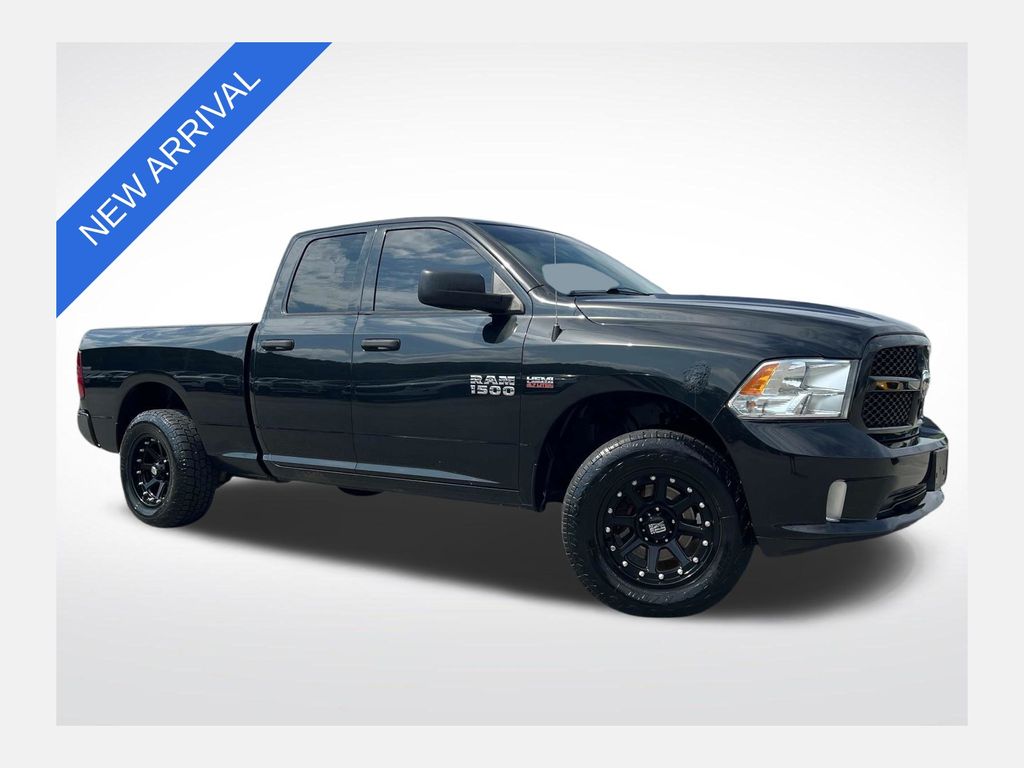 Brilliant Black Crystal Pearlcoat 2017 RAM 1500 Pickup Truck Four-Wheel Drive 8-Speed Automatic