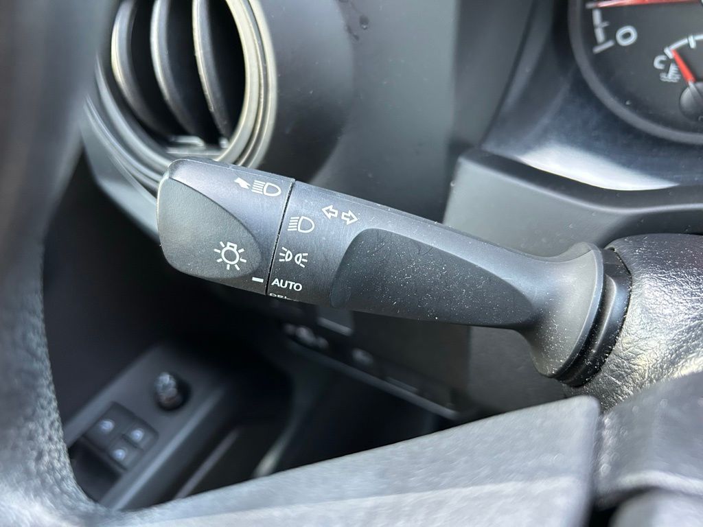 Thumbnail: 2022 Toyota Tacoma - 21