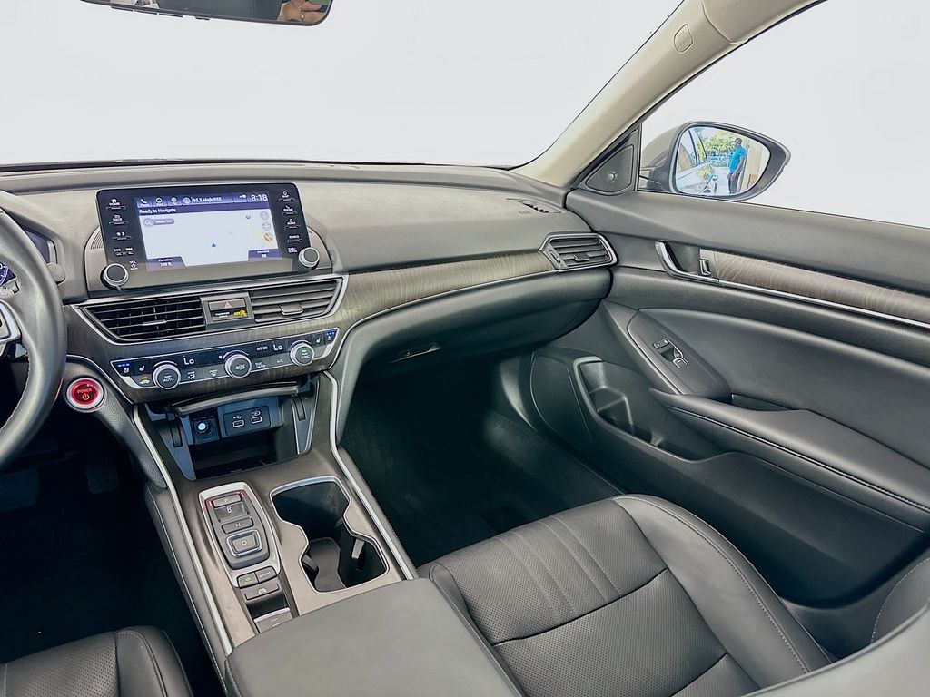Thumbnail: 2022 Honda Accord - 25