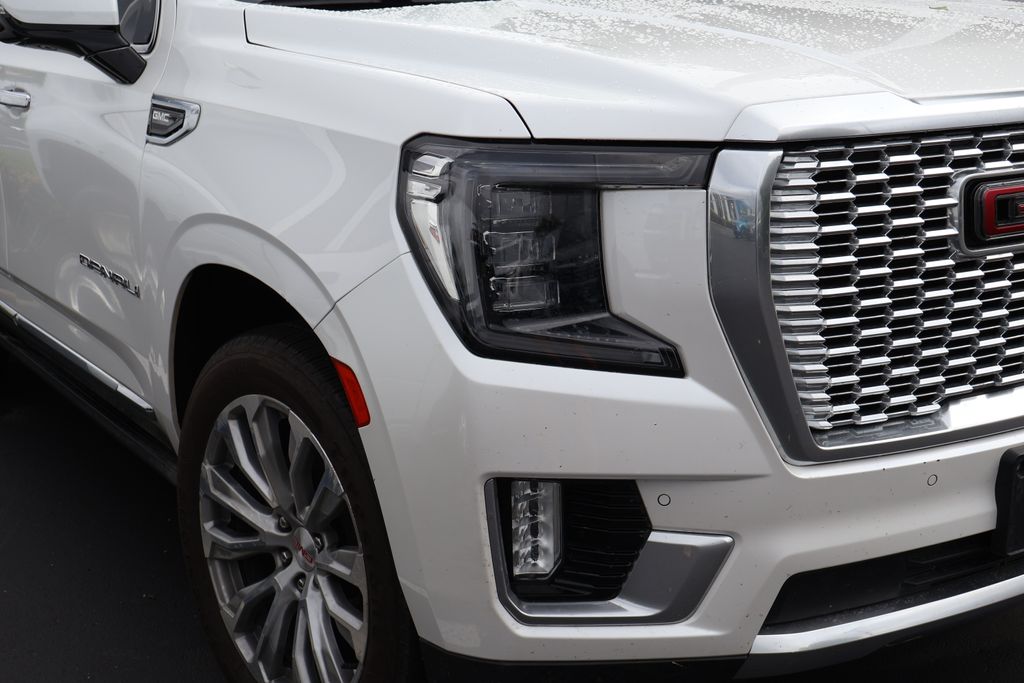 Thumbnail: 2021 GMC Yukon XL - 4