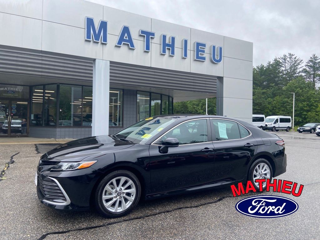 2023 Toyota Camry LE AWD