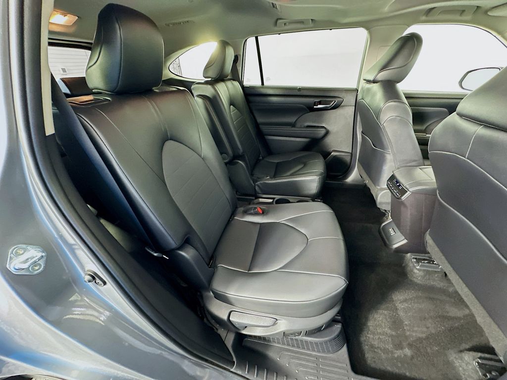 car-gallery-28