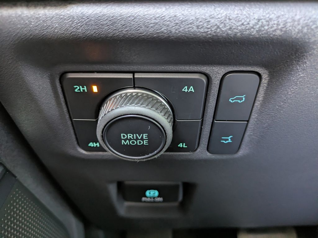 2025 Ford Expedition Active MAX