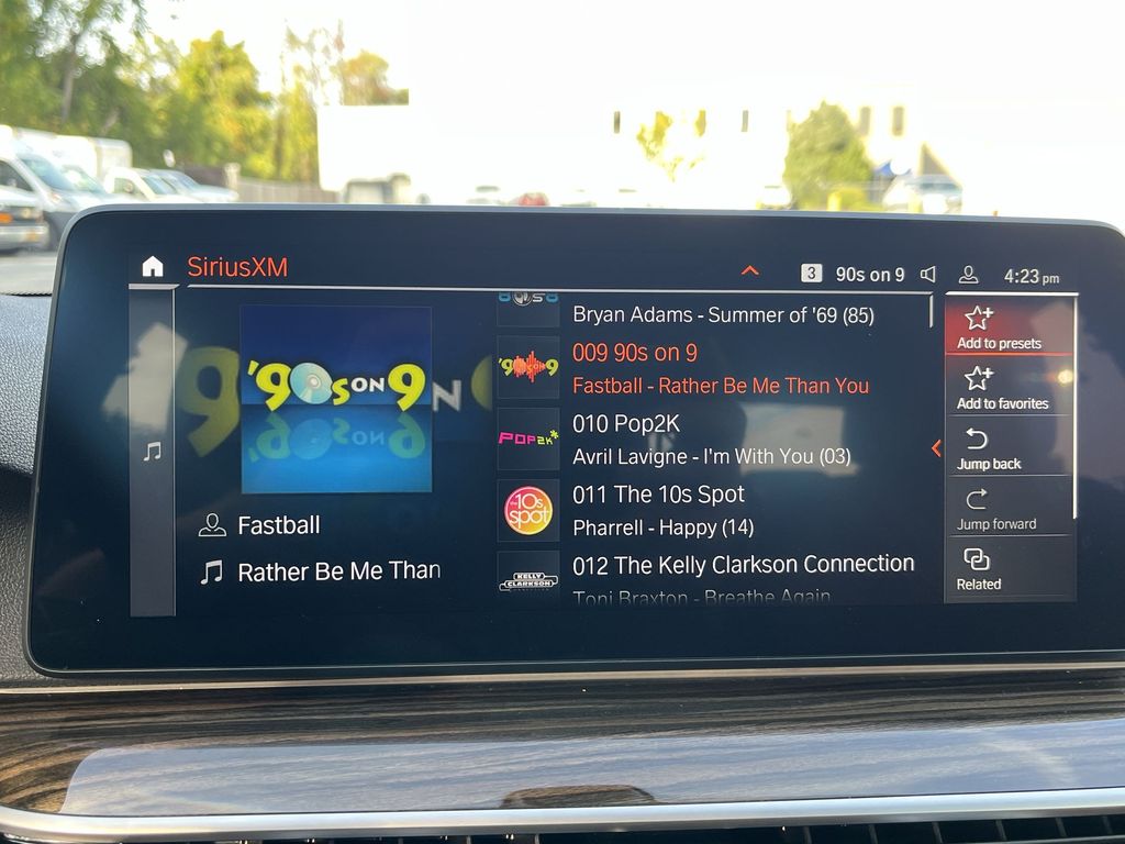 Thumbnail: 2022 BMW 5 Series - 16