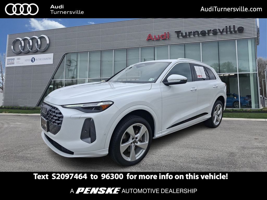 Thumbnail: 2025 Audi Q5 - 1