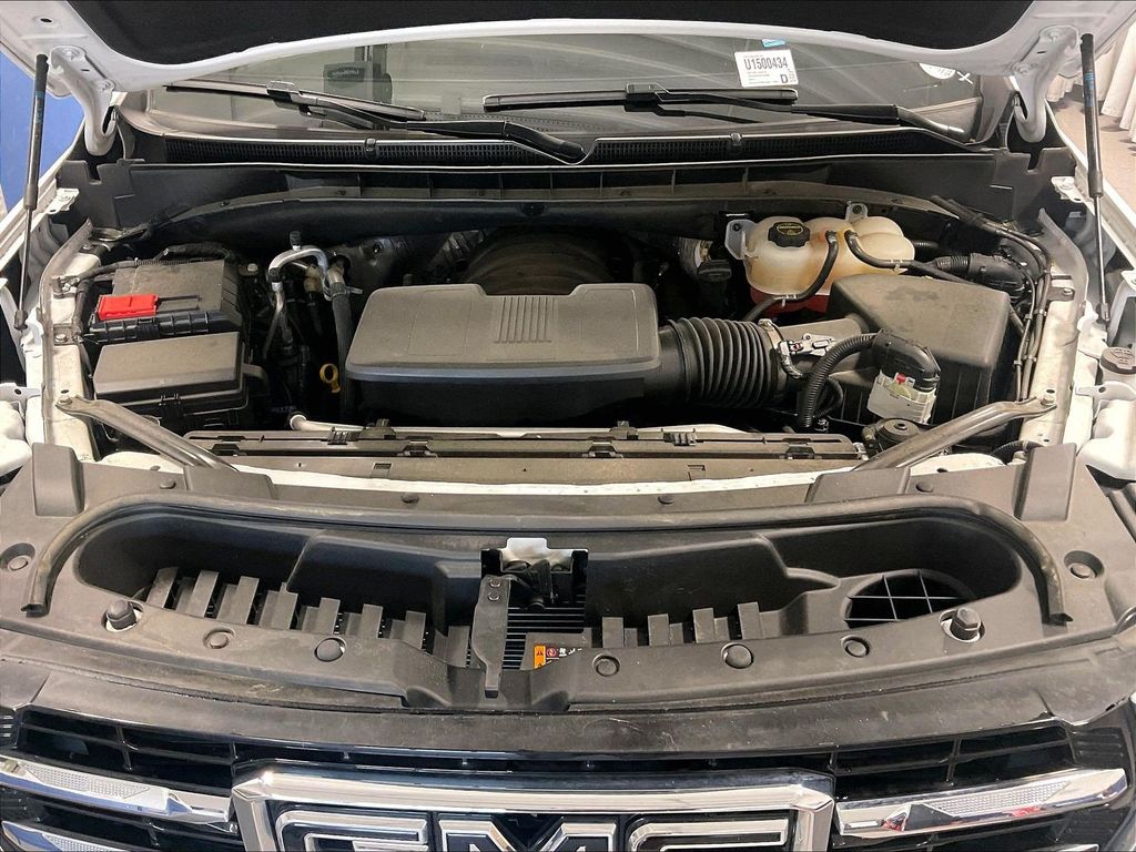 2025 GMC Yukon XL — photo 31