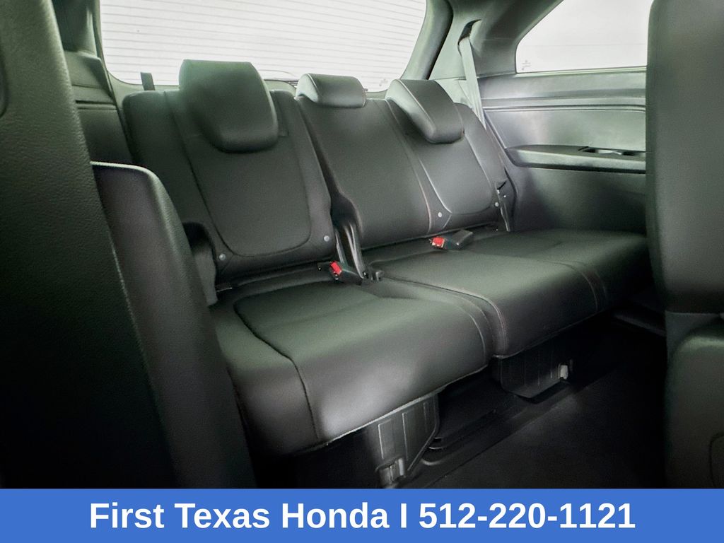 2025 Honda Odyssey Sport-L photo